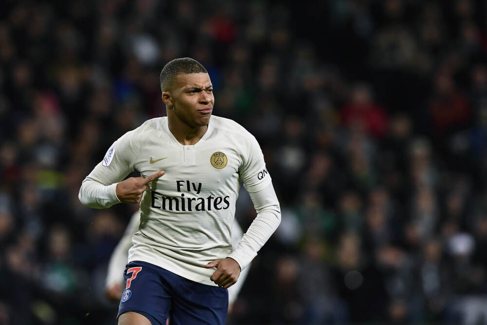 国家统计局：过去一年经济表现可以用四个字概括